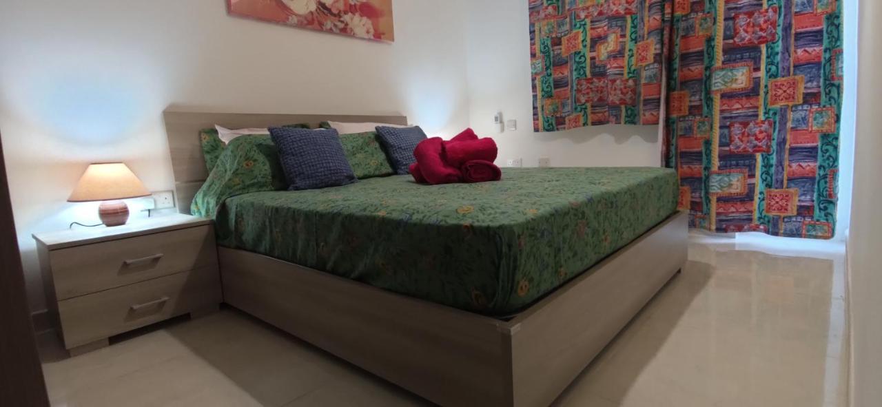 One Bed Room Apartment With Terrace Marsaskala Eksteriør billede